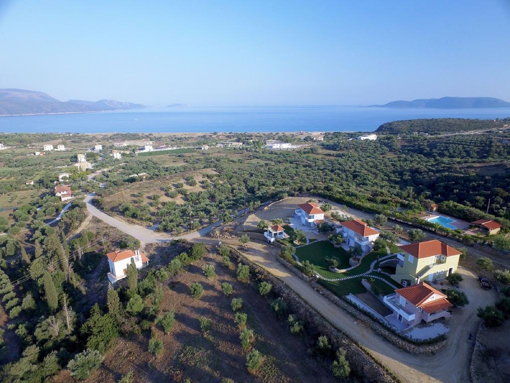Kotroni Willa Finikounda